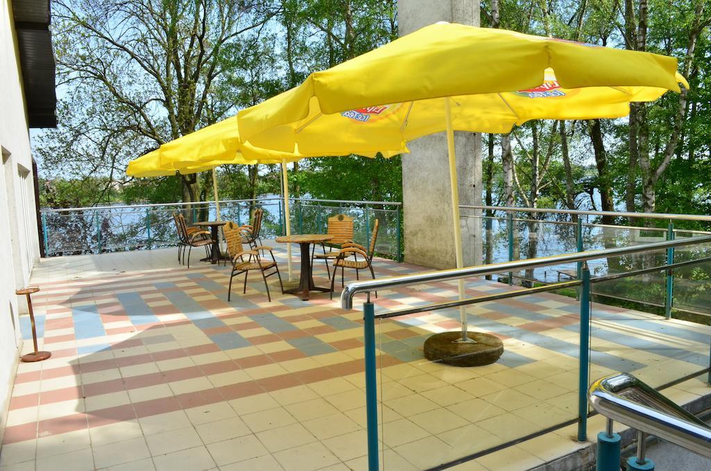 Hotel Mikorzyn Slesin (Greater Poland) Bagian luar foto