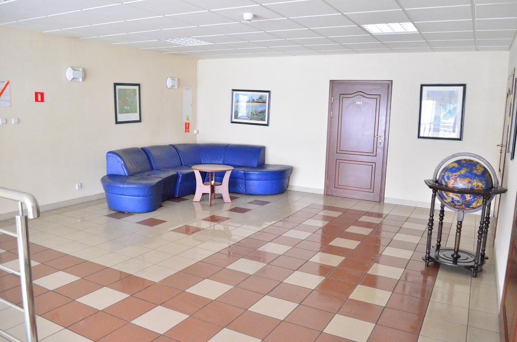Hotel Mikorzyn Slesin (Greater Poland) Bagian luar foto