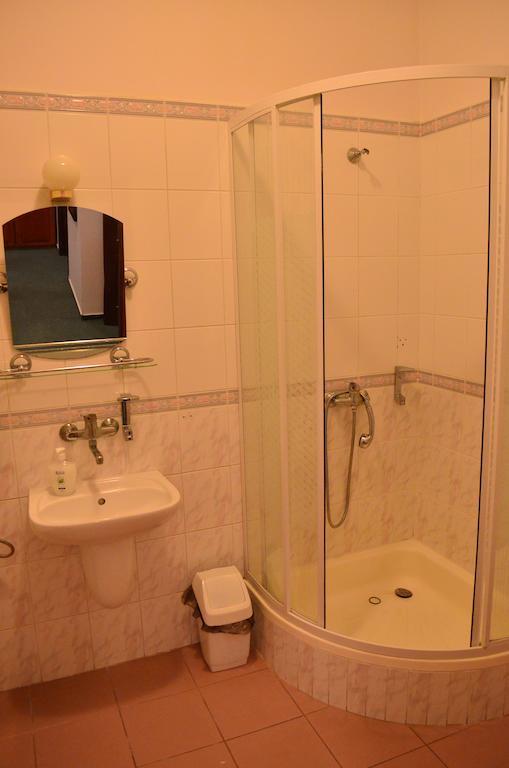 Hotel Mikorzyn Slesin (Greater Poland) Ruang foto